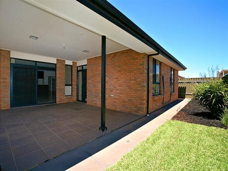 146 President Avenue, Andrews Farm SA 5114