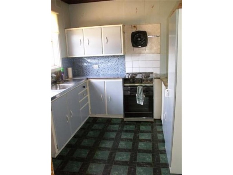 19 Kenner Street, Elizabeth Downs SA 5113