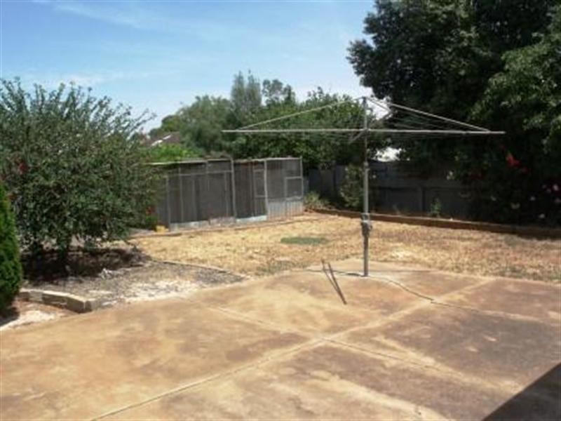 19 Kenner Street, Elizabeth Downs SA 5113