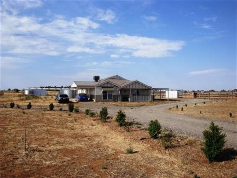 64 Harris Road, Dublin SA 5501