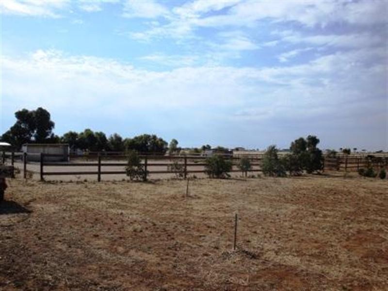 64 Harris Road, Dublin SA 5501