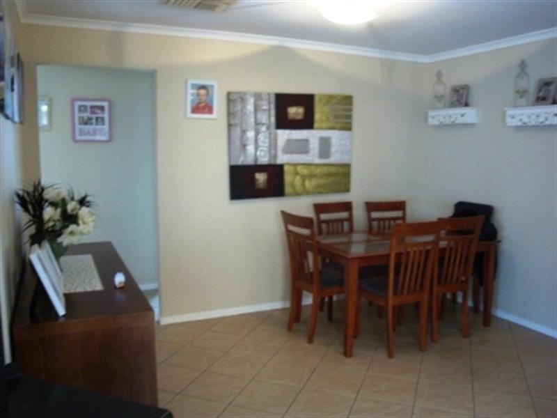 12 Dawn Close, Andrews Farm SA 5114