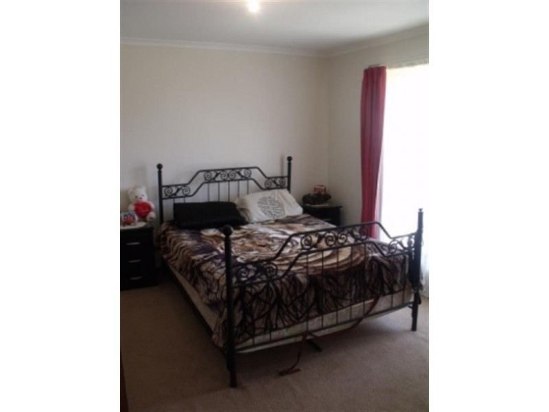 3 Sarah Candace, Munno Para West SA 5115