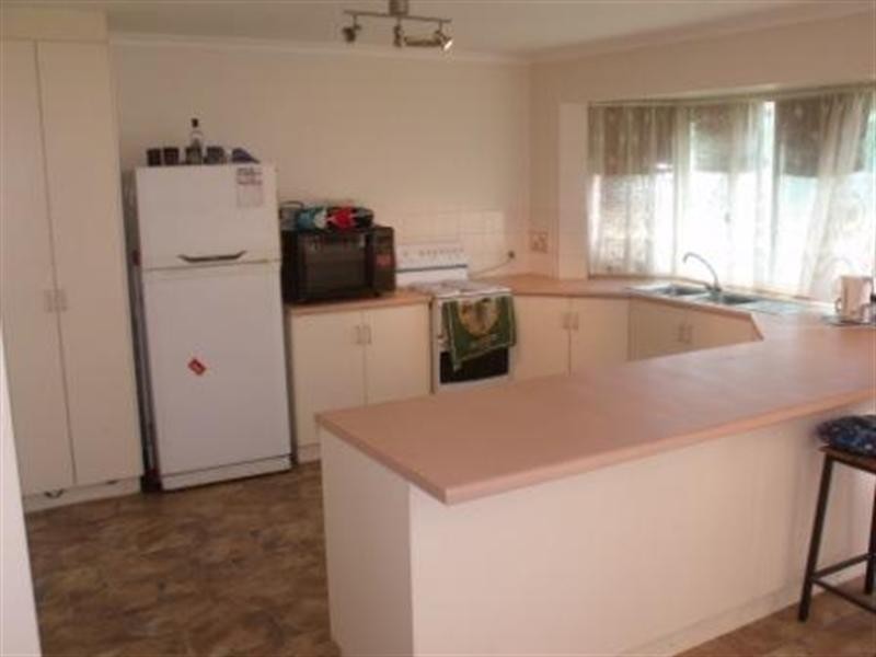 3 Sarah Candace, Munno Para West SA 5115