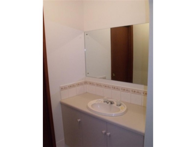 3 Sarah Candace, Munno Para West SA 5115