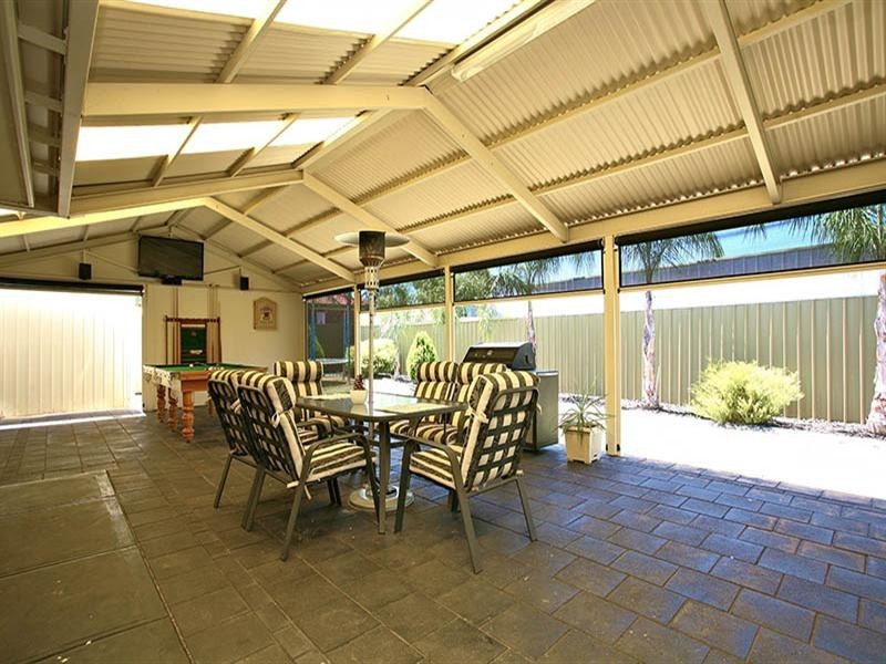 96 President Avenue, Andrews Farm SA 5114