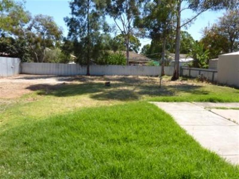 13 Willison Road, Elizabeth South SA 5112