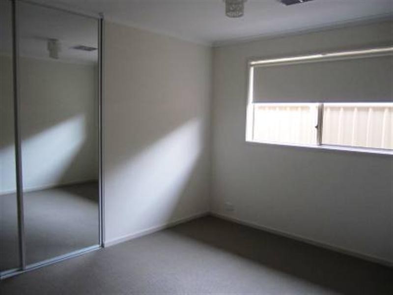 9 Whiteley Street, Munno Para SA 5115