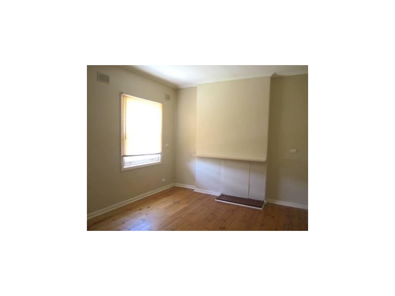 4 Conyngham Street, Elizabeth East SA 5112