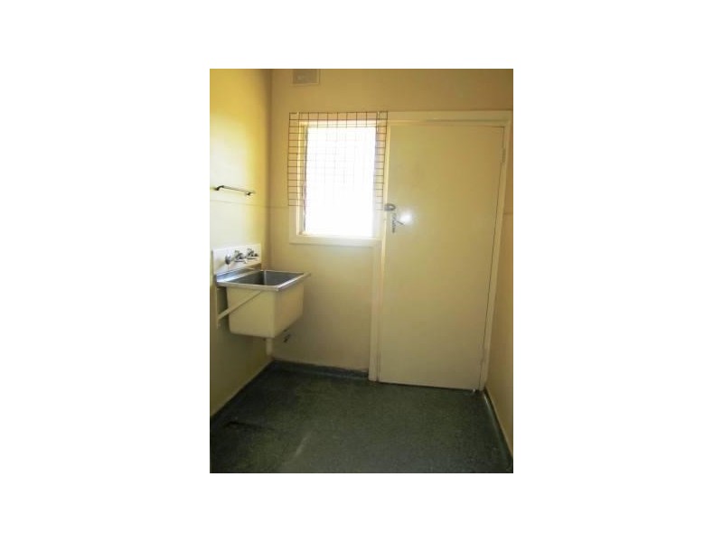 4 Conyngham Street, Elizabeth East SA 5112