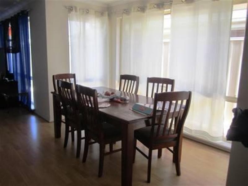 10 Burwood Road, Munno Para West SA 5115