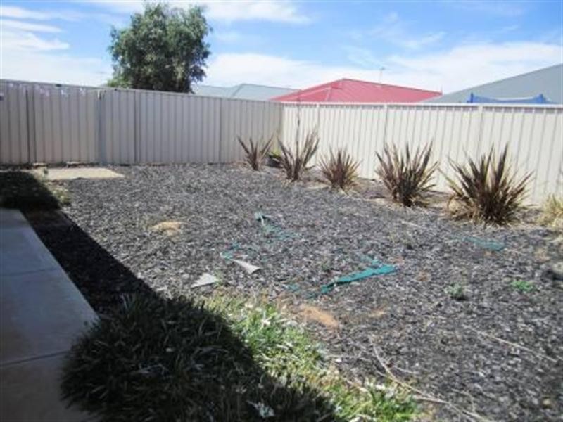 10 Burwood Road, Munno Para West SA 5115