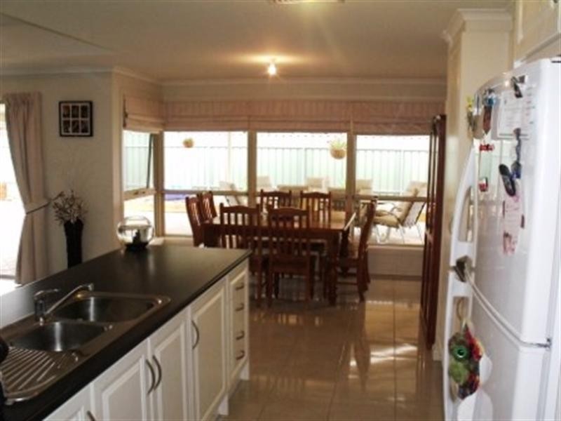 3 Tatura Road, Munno Para West SA 5115