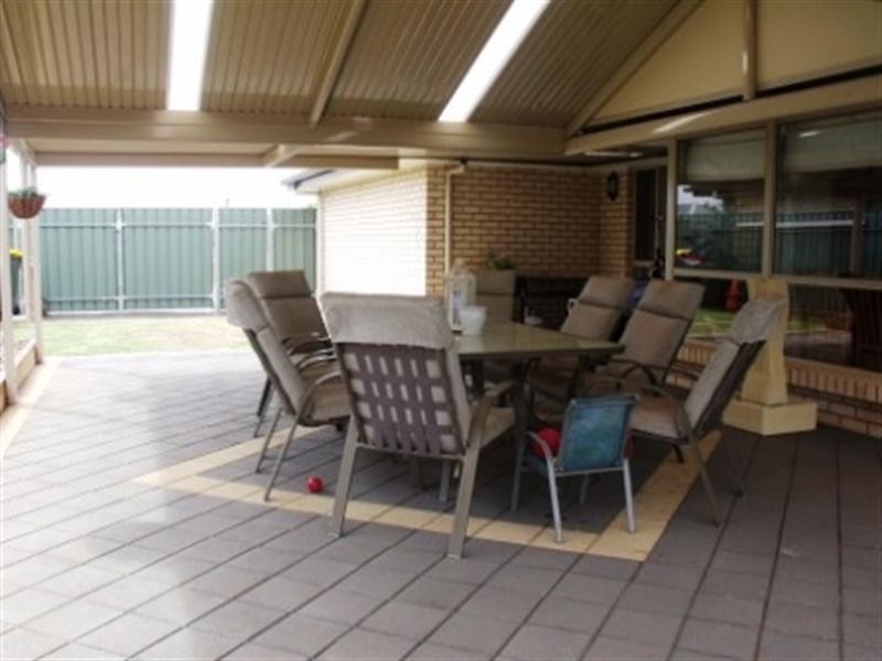 3 Tatura Road, Munno Para West SA 5115