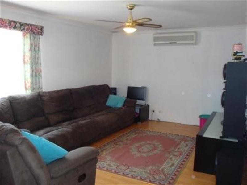 18 Lulama Crescent, Munno Para SA 5115