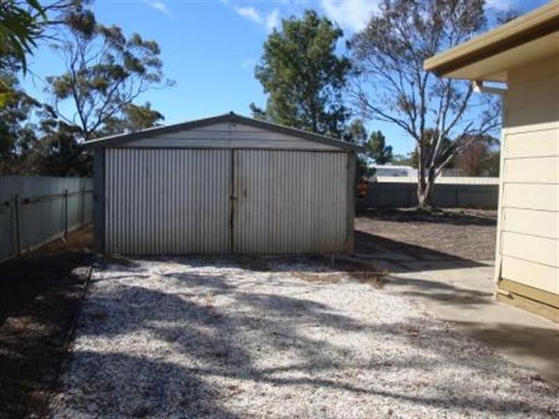 6 Fifth Street, Dublin SA 5501