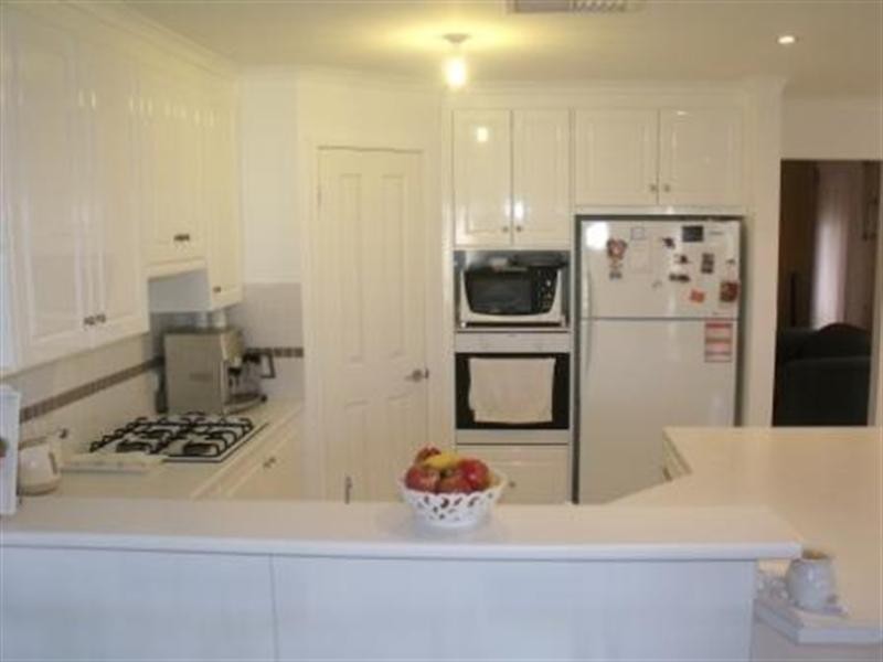 13 Lucy Drive, Munno Para West SA 5115