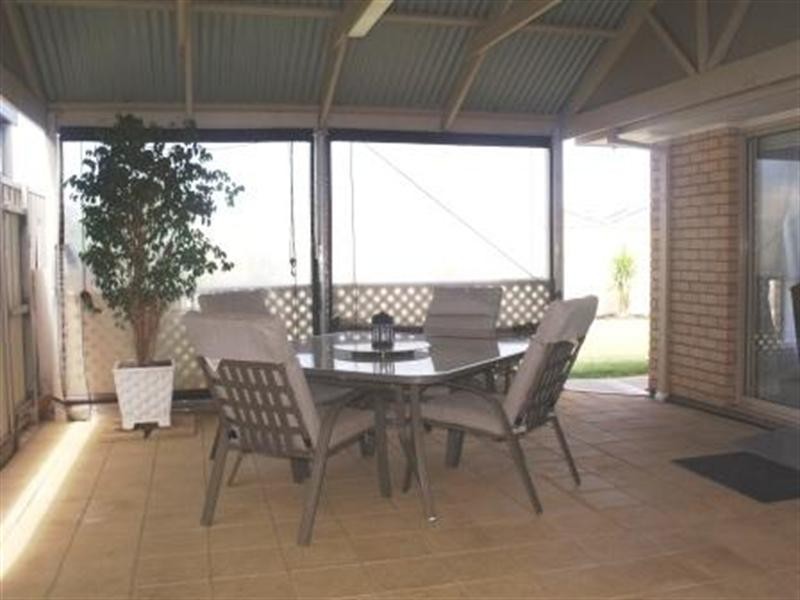 13 Lucy Drive, Munno Para West SA 5115