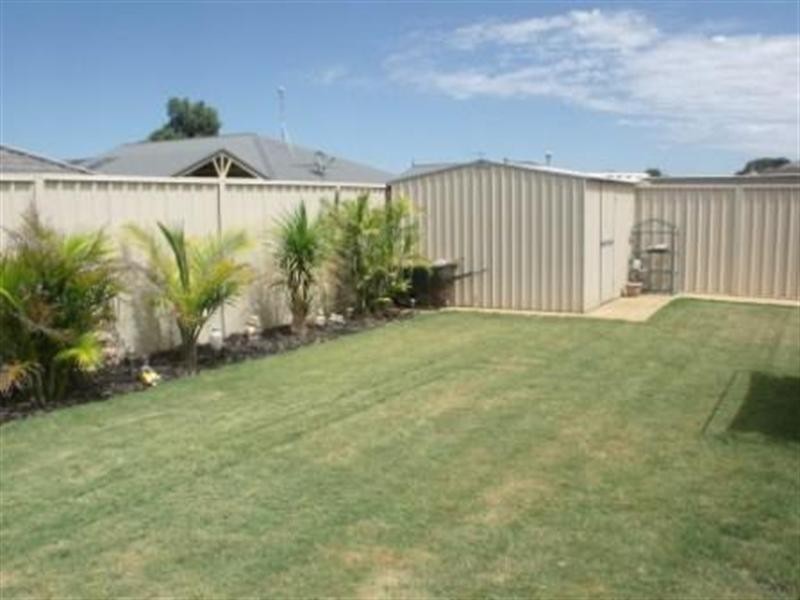 13 Lucy Drive, Munno Para West SA 5115