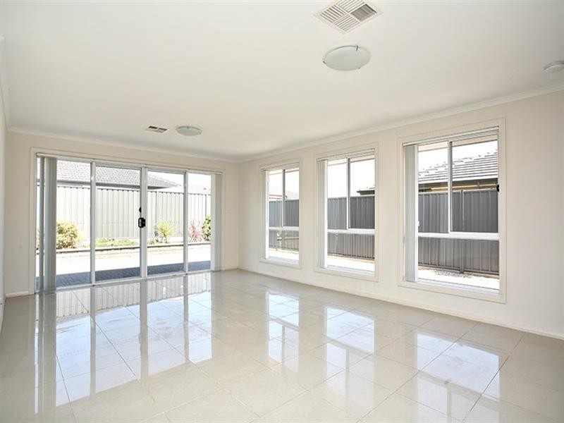 3 St Clair Avenue, Andrews Farm SA 5114