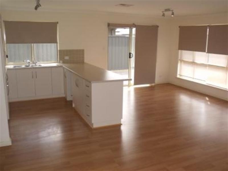 498 Andrews Road, Andrews Farm SA 5114