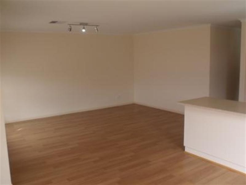 498 Andrews Road, Andrews Farm SA 5114