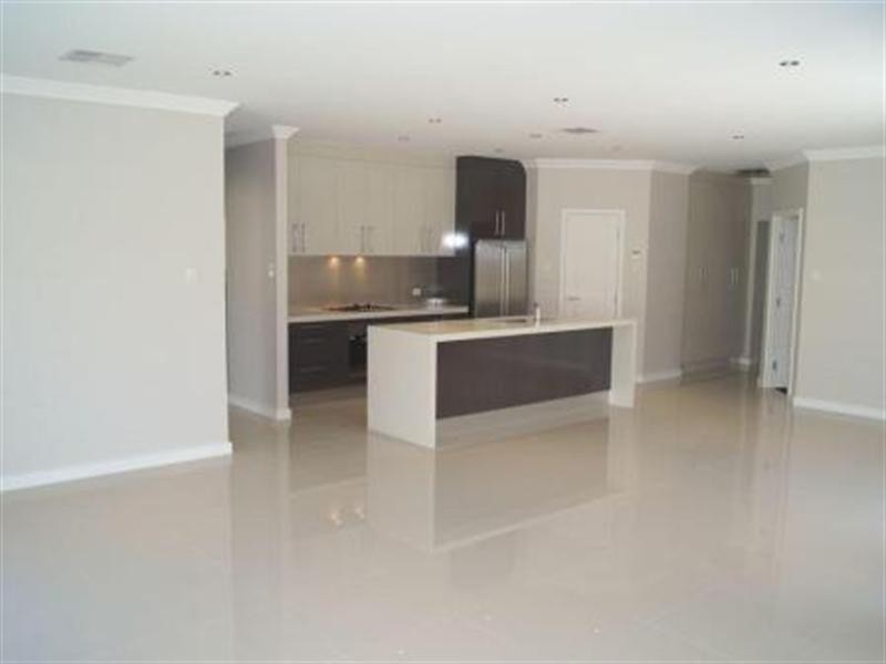 8 Harry Court, Munno Para West SA 5115