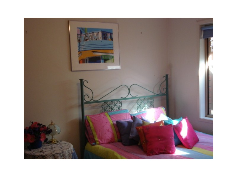 5 Montacute Drive, Oakden SA 5086