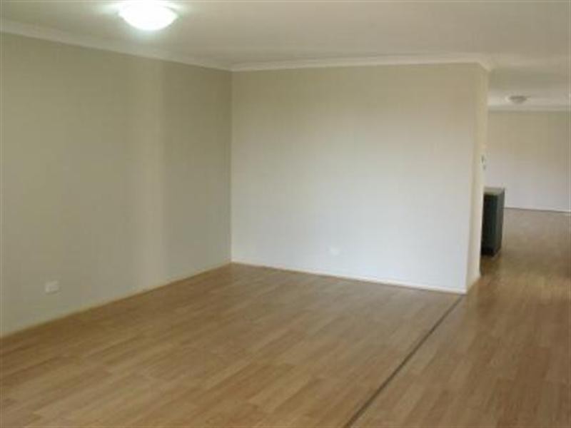 2 Overlander Way, Smithfield SA 5114