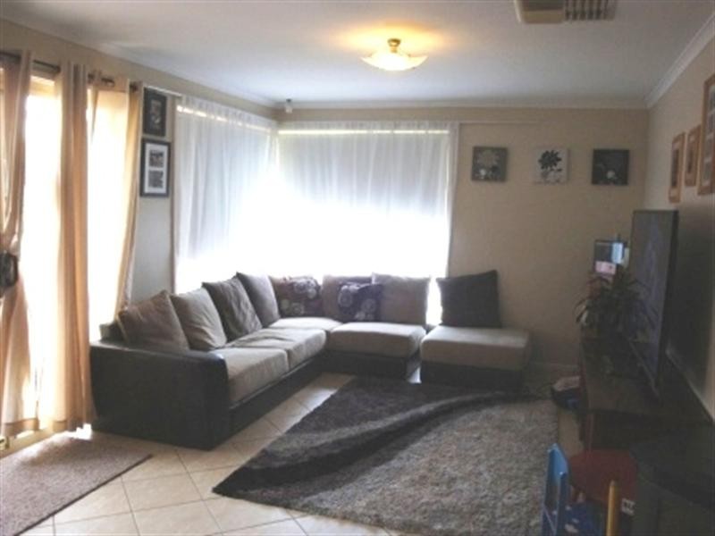 12 Dawn Close, Andrews Farm SA 5114