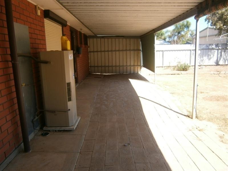 11 Alan Crescent, Burton SA 5110