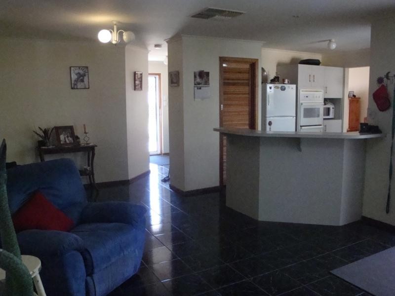 10 Amberdale Road, Blakeview SA 5114