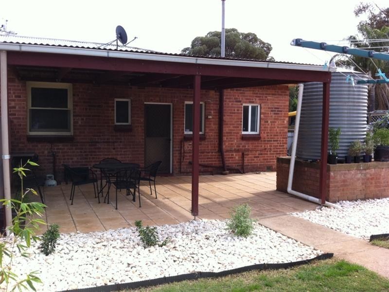 28 Dolphin Street, Elizabeth East SA 5112