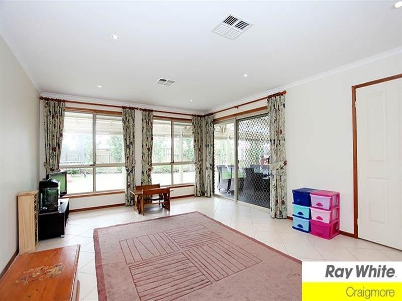 9 Ensign Court, Andrews Farm SA 5114