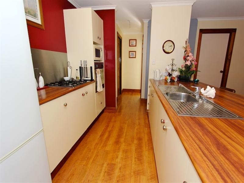 12 Liepin Close, Andrews Farm SA 5114