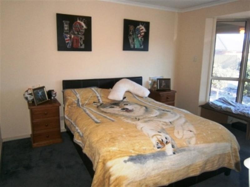 12 Eton Drive, Andrews Farm SA 5114