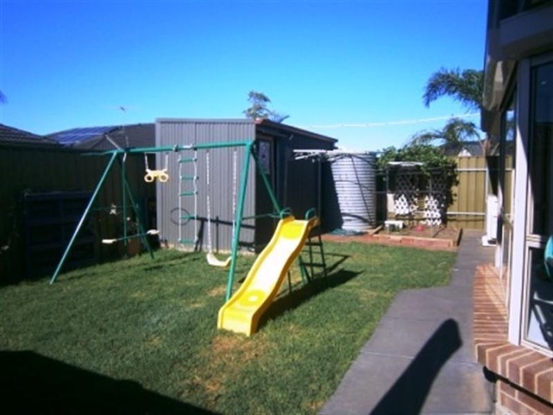 12 Eton Drive, Andrews Farm SA 5114