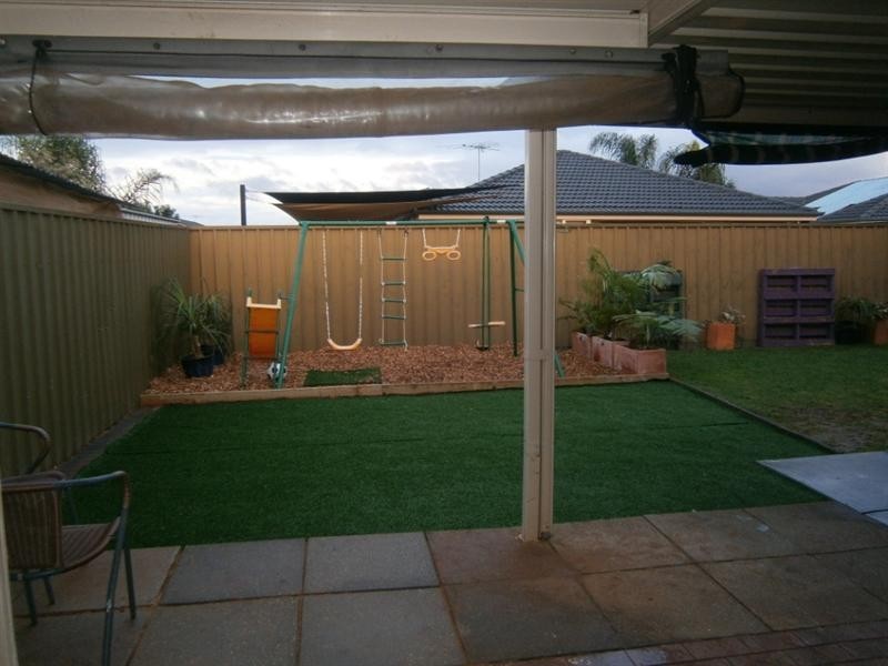 12 Eton Drive, Andrews Farm SA 5114