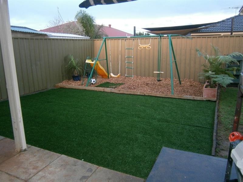 12 Eton Drive, Andrews Farm SA 5114