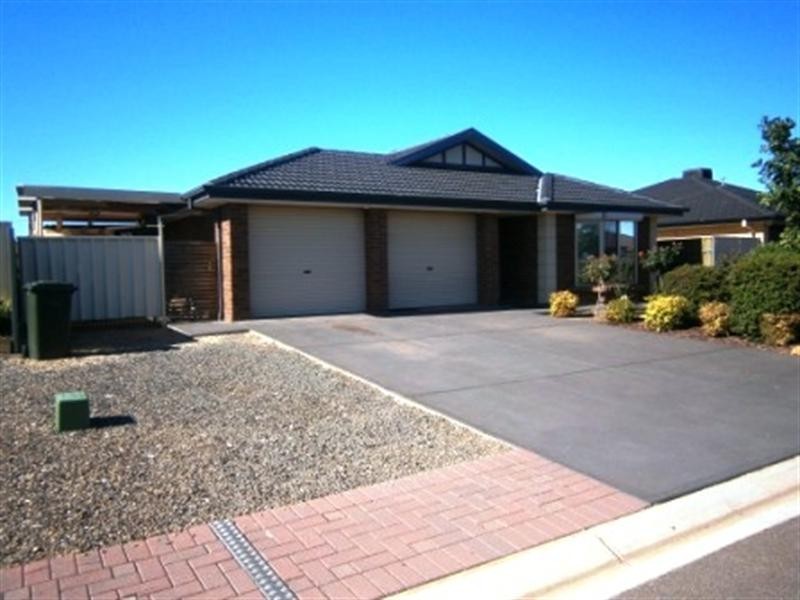 12 Eton Drive, Andrews Farm SA 5114