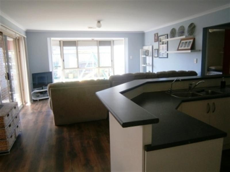 12 Eton Drive, Andrews Farm SA 5114