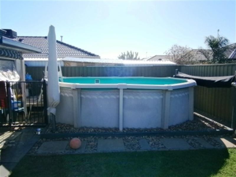 12 Eton Drive, Andrews Farm SA 5114