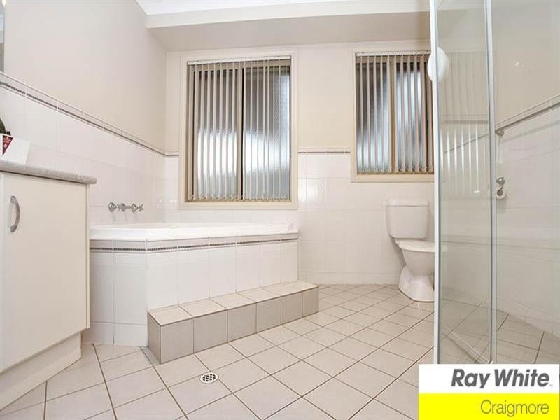 10 McLaren Court, Munno Para West SA 5115