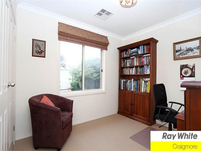 10 McLaren Court, Munno Para West SA 5115