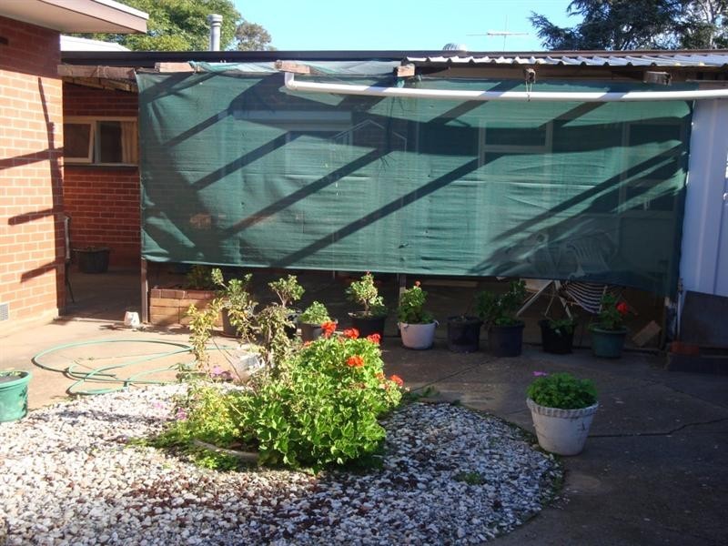 6 Wallace Drive, Elizabeth Vale SA 5112