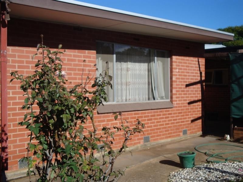 6 Wallace Drive, Elizabeth Vale SA 5112