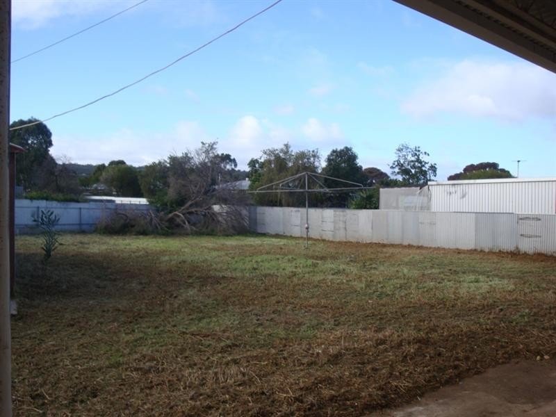 11 Grayling Street, Elizabeth East SA 5112