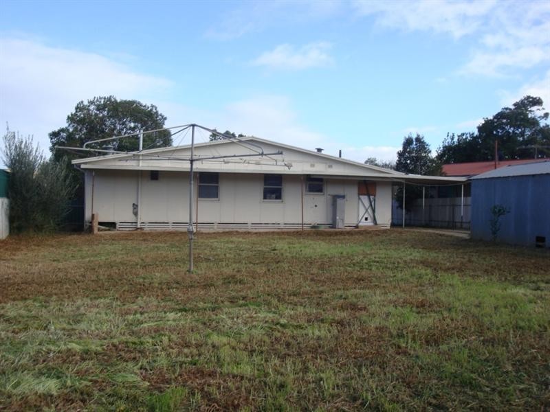 11 Grayling Street, Elizabeth East SA 5112