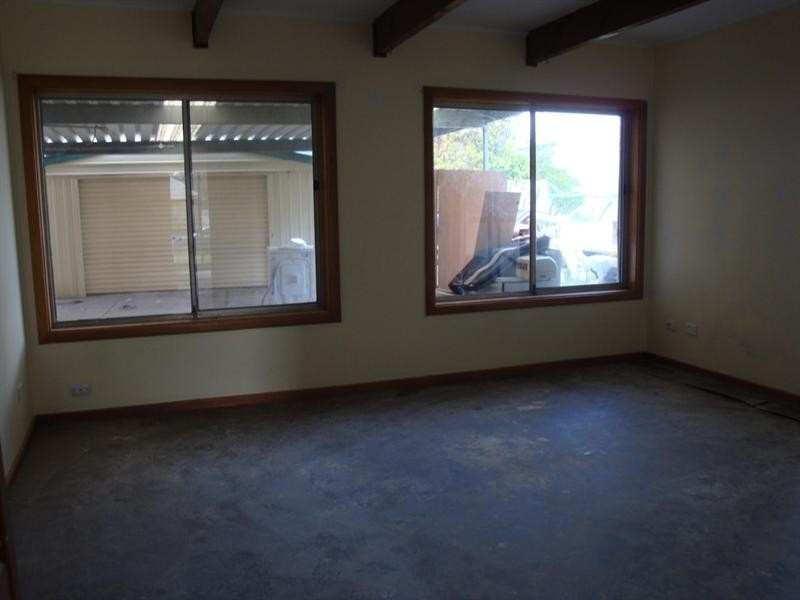 10 Mclean Court, Elizabeth Park SA 5113