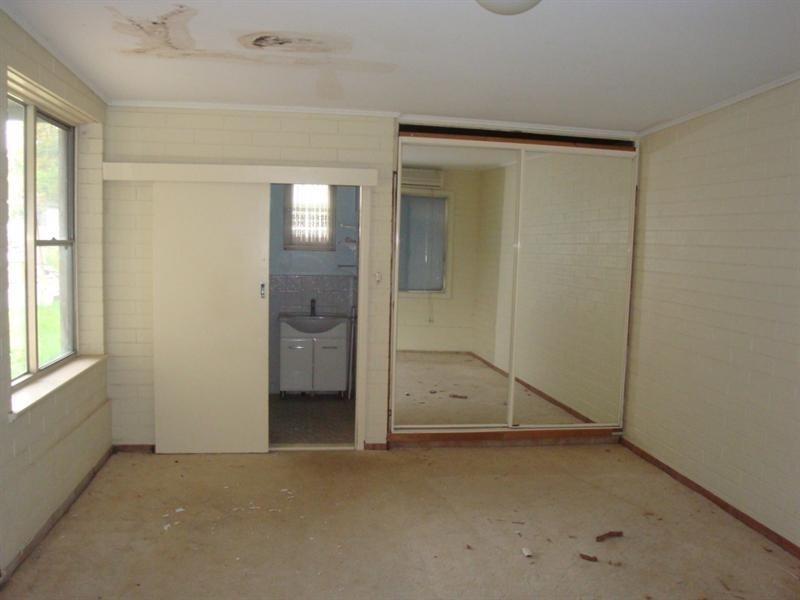 10 Mclean Court, Elizabeth Park SA 5113